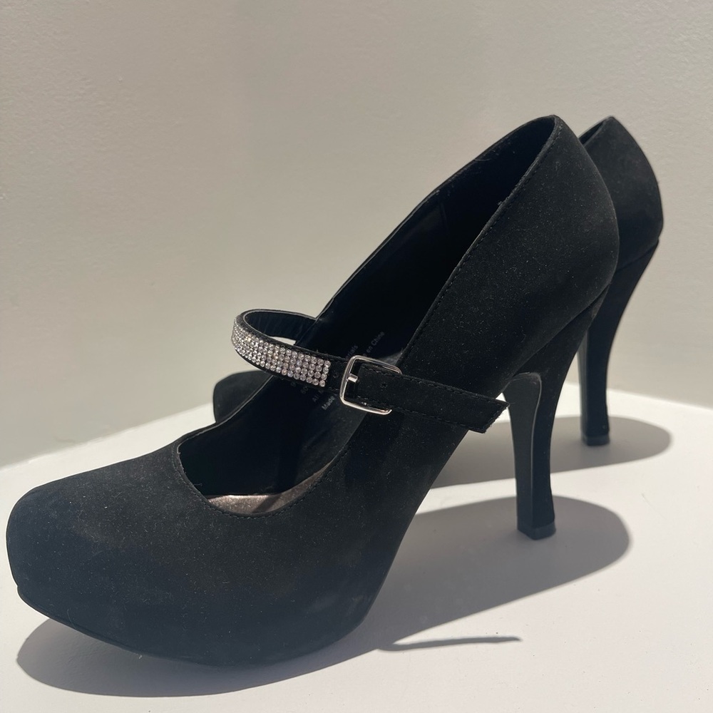 Black Heels with rhinestone band
